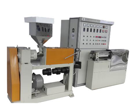 The operation process of cable extrusion machine